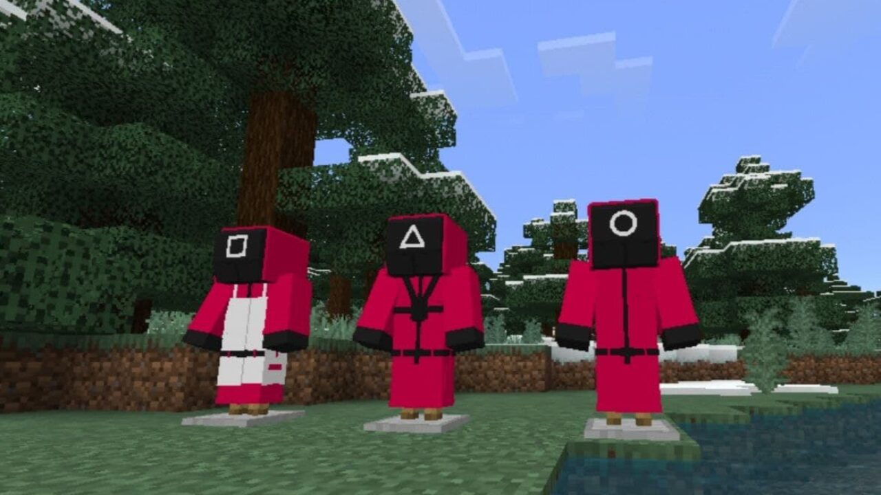 Costumes from Squid Game Mod for Minecraft PE