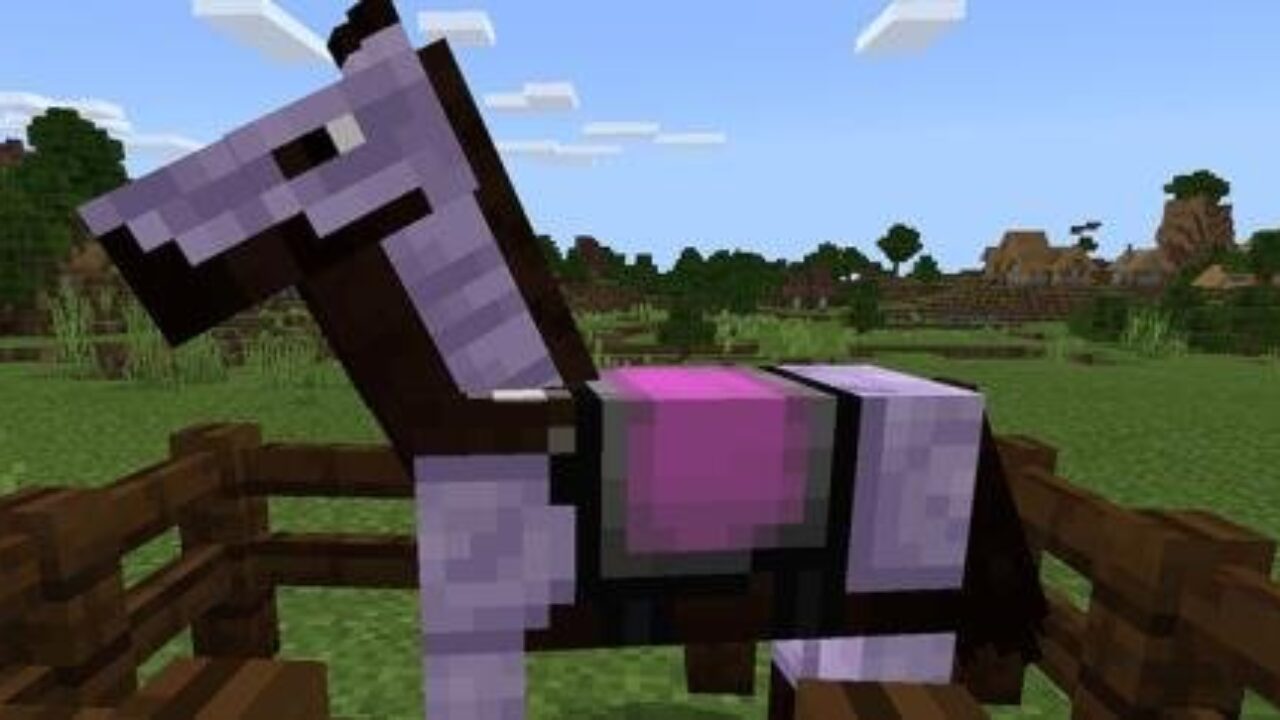 Purple Horse Armor from Diamond Texture Pack for Minecraft PE