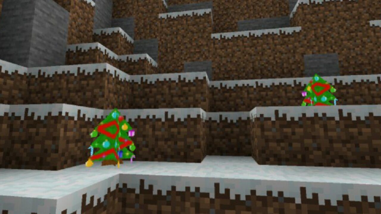 Small Christmas Trees from Christmas Texture Pack for Minecraft PE