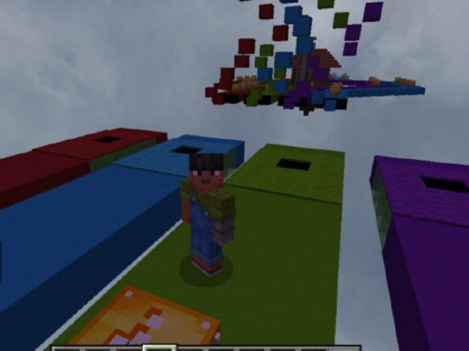 Lucky Block Race Map for Minecraft PE