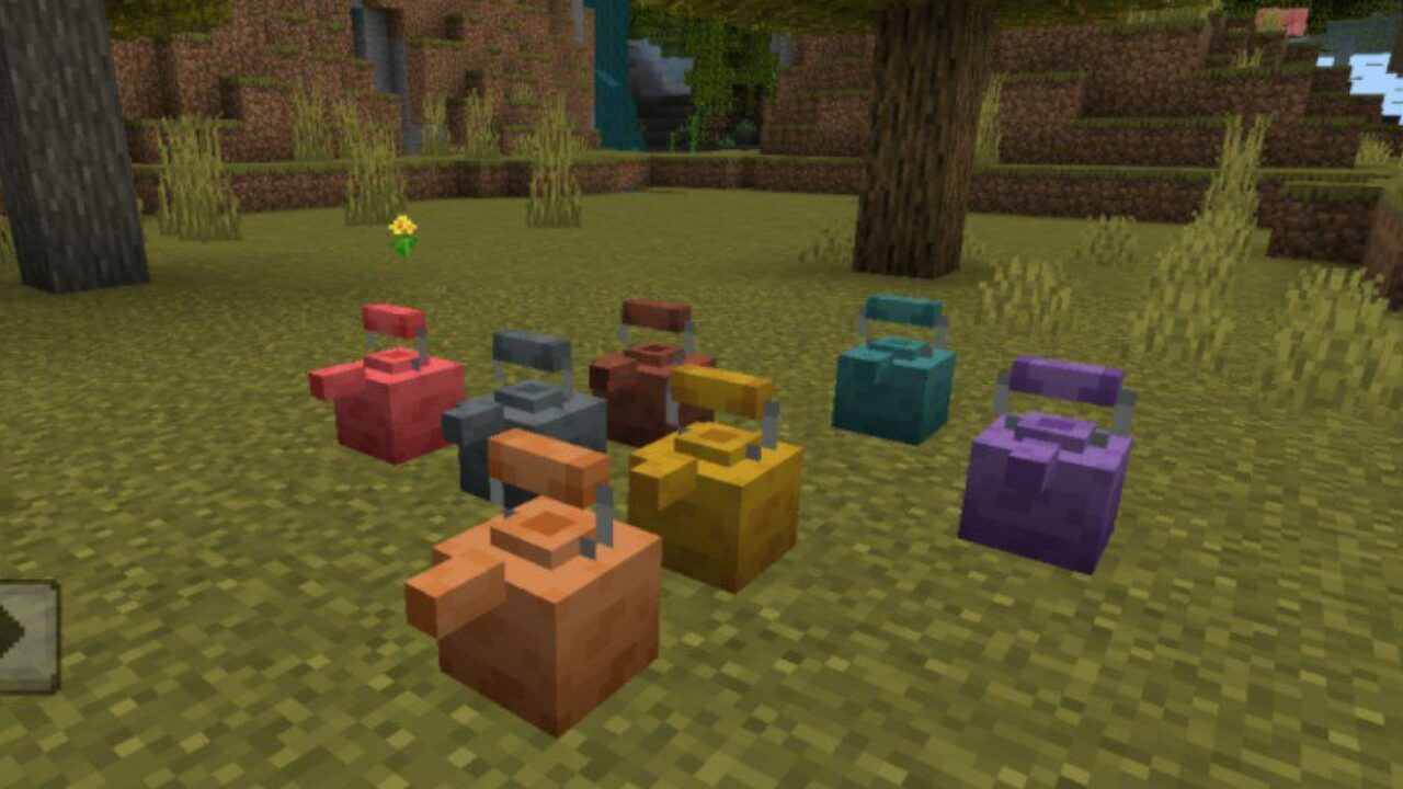 Teapots from DecoDrop Mod for Minecraft PE