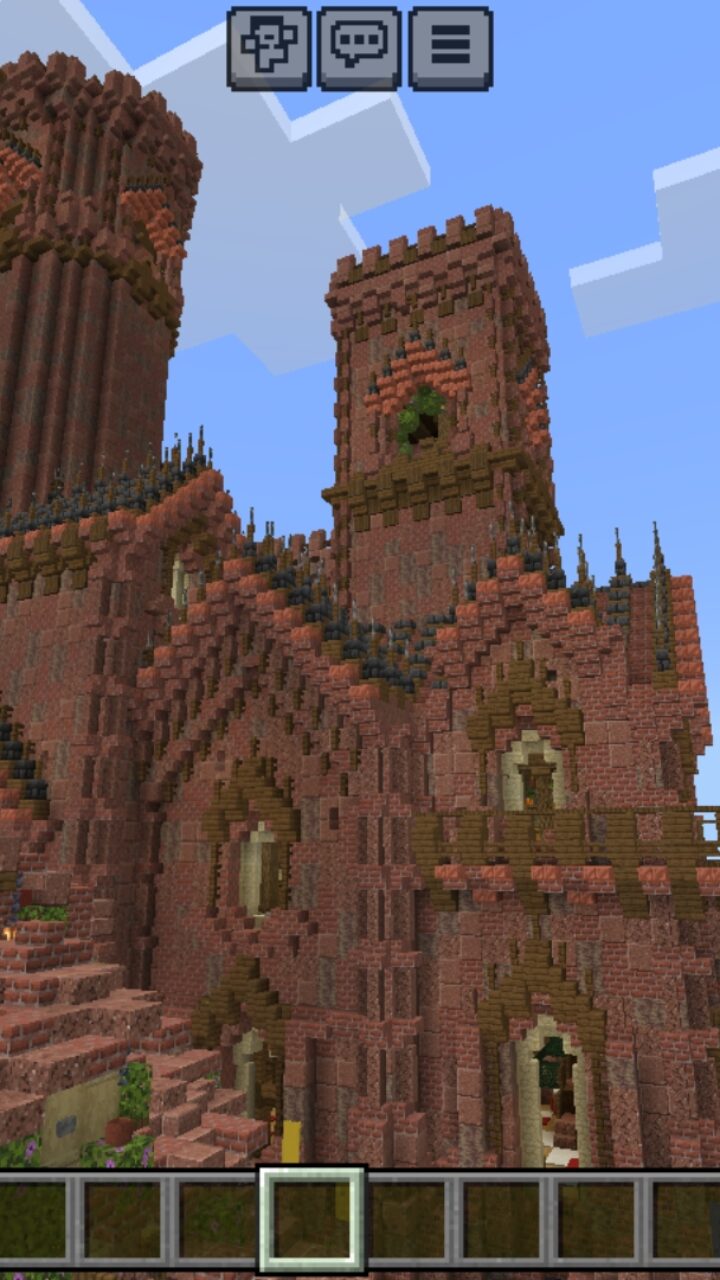 Castle from Medieval City Map for Minecraft PE