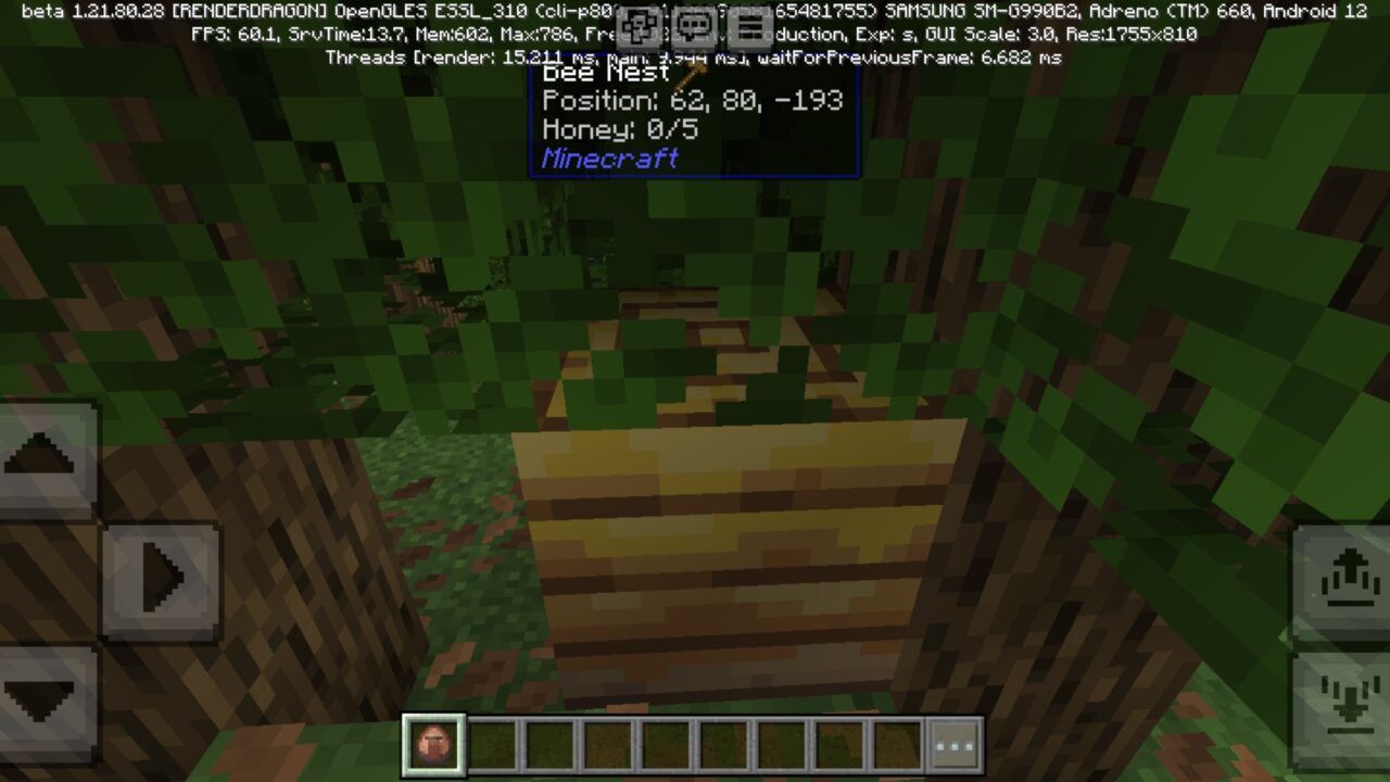 Bee Nest from WAIO Mod for Minecraft PE