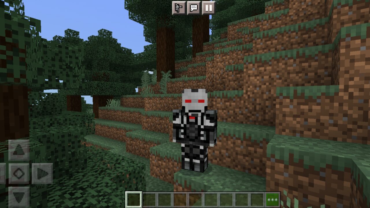 Features from Superhero Costume Mod for Minecraft PE